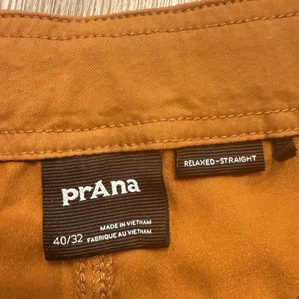 prAna Mens 40x32 Stretch Zion Relaxed Straight Hiking Pants Belted Brown